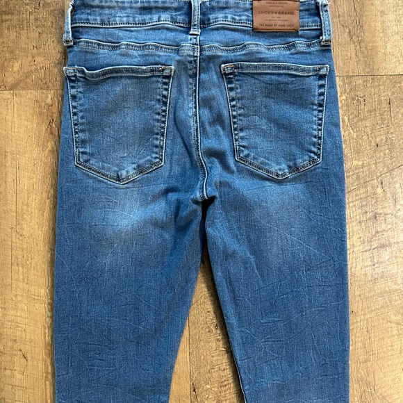Lucky Brand Ava Skinny Jeans Mid Rise Distressed Raw Hem Medium Wash Size 2/26 - Picture 11 of 14